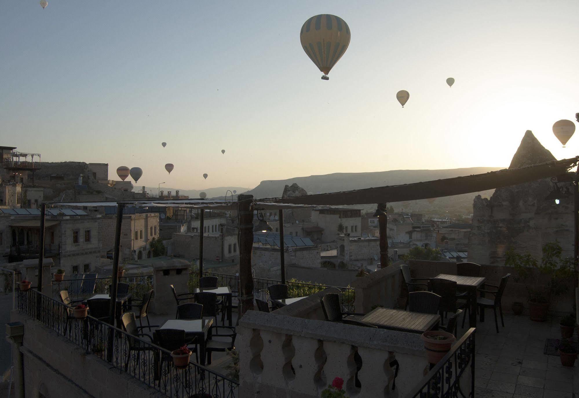 Taskonak Hotel Гьореме Екстериор снимка